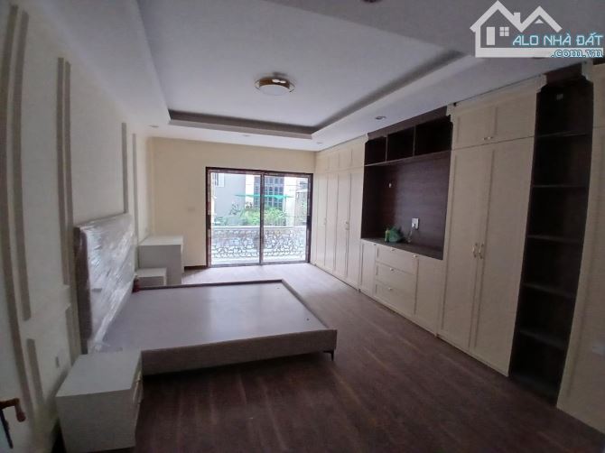 NHÀ MỚI TINH_THANG MÁY_GARA ÔTÔ_20M ÔTÔ TRÁNH_TT HAI BÀ_ DT 53m_5T_MT5.3_Giá 16.8 Tỷ