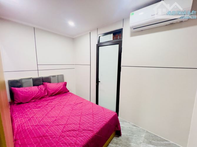 BÁN TẬP THỂ C. GÓC 2 TẦNG, Ô TÔ ĐỖ – MẶT PHỐ ĐẠI LA, HAI BÀ TRƯNG. 65M2 – 2PN. 3,42 TỶ