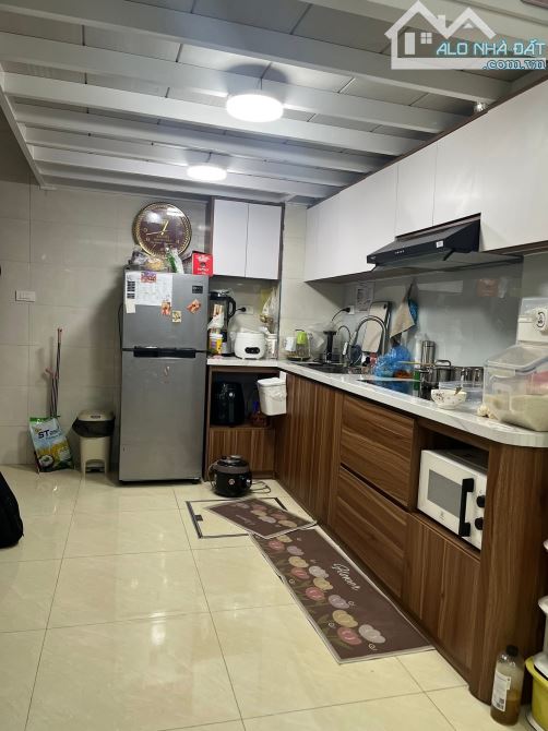 Bán nhà Hương Viên 23/30m2, 3T, mt 3.7m mặt ngõ 10m ra phố, kd online. Giá 7.3 tỷ SĐCC