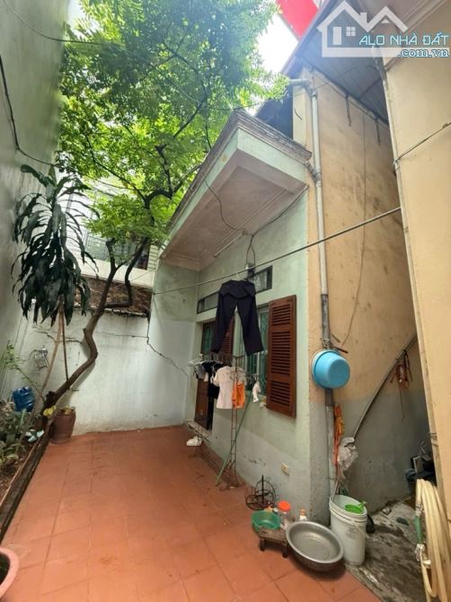 VỊ TRÍ VÀNG - LÔ GÓC - CƠ HỘI ĐẦU TƯ CHIA LÔ HOẶC XÂY CĂN HỘ DỊCH VỤ