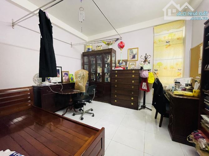 PHỐ ĐÔNG THIÊN NHÀ MỚI TINH – FULL NỘI THẤT CAO CẤP – 5 TẦNG – SỔ RIÊNG 34M² – CHỈ 6,6 TỶ