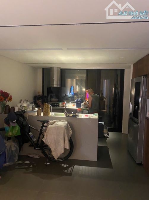 Bán biệt xanh thư mini Nguyễn An Ninh, ô tô tránh, sát phố, 2 thoáng, hợp với đại gia đình