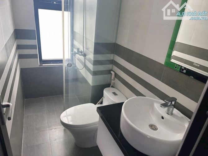 CHO THUÊ CĂN HỘ CAO CẤP NERA GARDEN, THÁP A - 5