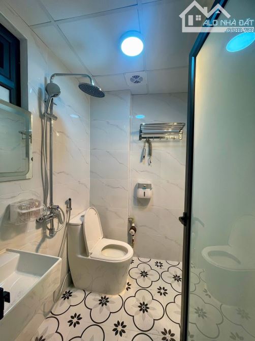 BÁN NHÀ DÒNG TIỀN - PHỐ KIM GIANG - ĐẠI KIM - 12PKK - THANG MÁY - XÂY MỚI - 55M2*7T