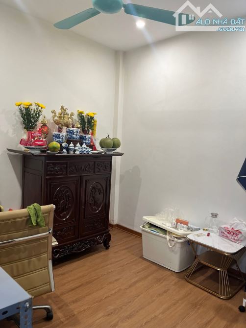 Bán nhà Hương Viên 23/30m2, 3T, mt 3.7m mặt ngõ 10m ra phố, kd online. Giá 7.3 tỷ SĐCC