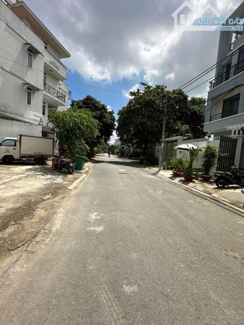 Bà Điểm(Trung Chánh-HM) bán nhà 132m2 5PN, HXH KDC Tanimex gần Tô Ký giá 9,5tỷ - 7