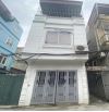 Cho thuê nhà riêng 35m2 x 3 tầng ngõ 239 Bùi Xương Trạch, Ô TÔ 7 CHỖ ĐỖ CỬA Giá 7,5 triệu