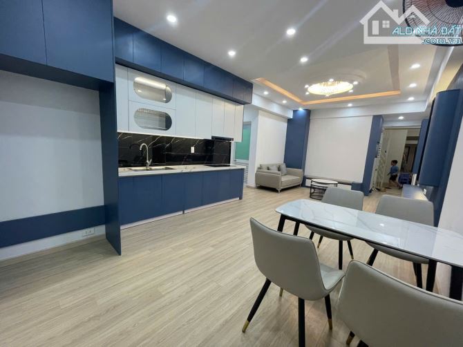 BÁN NHÀ ĐÀO TẤN BA ĐÌNH GẦN OTO NGÕ THÔNG KINH DOANH Ở SƯỚNG 5TẦNG GIÁ 12 TỶ CTL