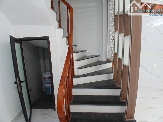 BÁN NHÀ ĐÔNG THIÊN 35M2, 5 TẦNG, 3 NGỦ, MT 5,5M. GIÁ NHỈNH 7 TỶ (CÓ TL)