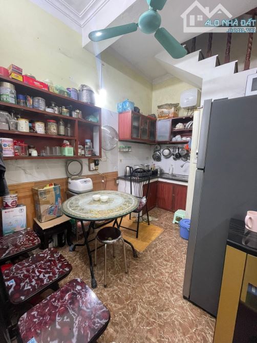 Bán nhà Thọ Lão 42m2, 4T, mt 3.8m dân xây, mặt ngõ 15m kd online sổ đỏ đẹp. Giá 11.6 tỷ TL