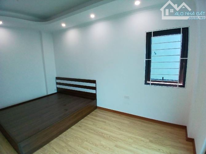 BÁN NHÀ ĐÔNG THIÊN 35M2, 5 TẦNG, 3 NGỦ, MT 5,5M. GIÁ NHỈNH 7 TỶ (CÓ TL)