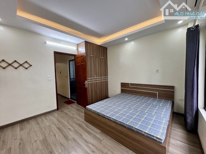 BÁN NHÀ NGÕ 126 NAM DƯ, 52M X 4 TẦNG, OTO, HIỆN ĐẠI, TIỆN ÍCH, Ở NGAY, HƠN 8 TỶ