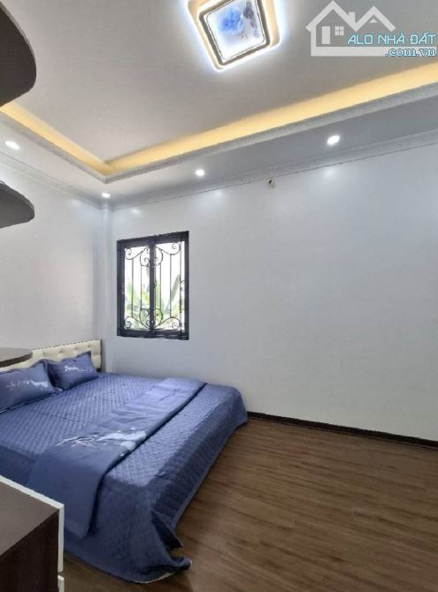 CON DU HỌC CẦN BÁN GẤP 50M2 NHÀ VĨNH HƯNG, 4 TẦNG, 4 NGỦ, GIÁ NHỈNH 8 TỶ