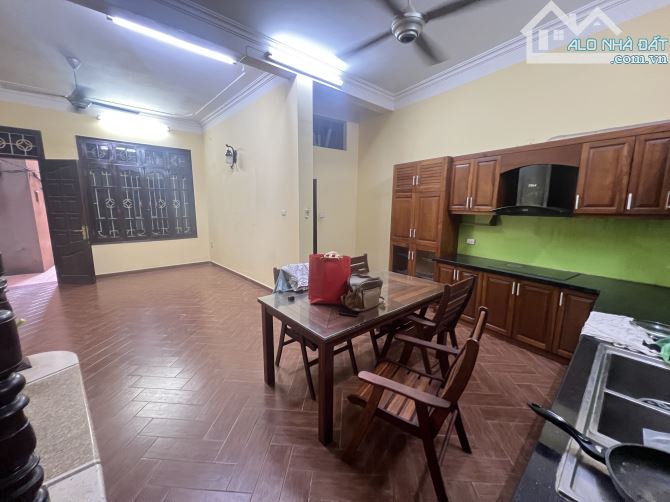Cho thuê nhà riêng tại Đào Tấn, Cống Vị, Ba Đình, Hà Nội, 35 triệu, 65.8m2 - 5