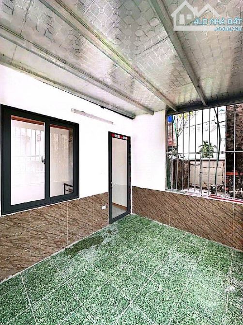 BÁN NHÀ TÂN MAI 38M X 5 TẦNG, MT 5M, FULL NỘI THẤT Ở NGAY, CHỈ 7.5 TỶ