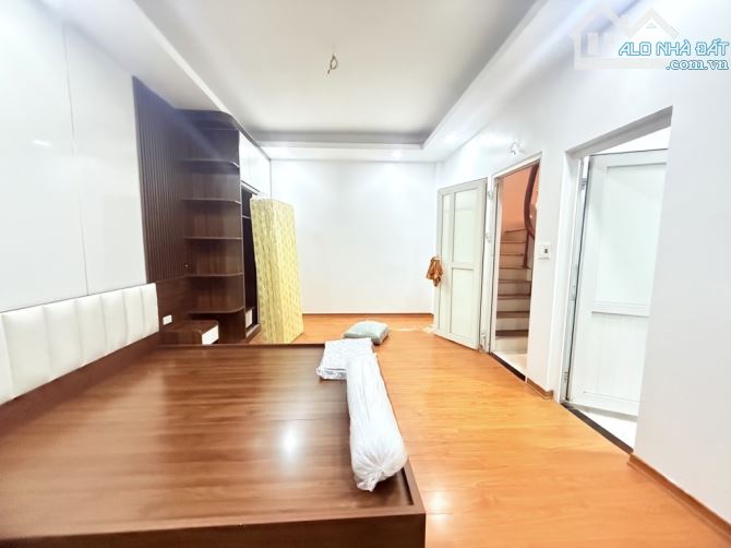 CẦN BÁN GẤP NHÀ MỚI ĐÔNG THIÊN 40M2, 4 TẦNG, 4 NGỦ, GIÁ NHỈNH 7 TỶ (CÓ TL)