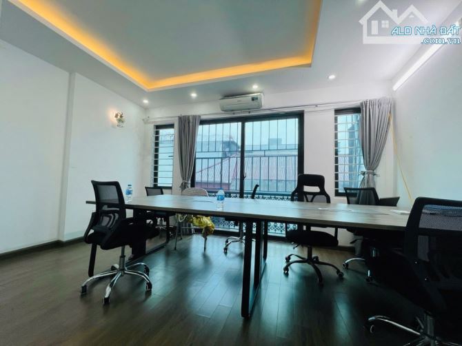 BÁN GẤP NHÀ KHU VỰC NGUYỄN ĐỨC CẢNH 50M2, 5 TẦNG, 4 NGỦ, GIÁ NHINH 8 TỶ.