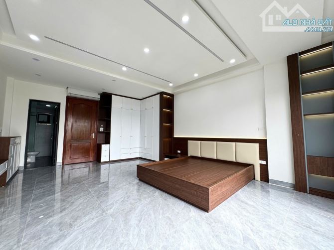 BÁN NHÀ TAM TRINH, DT SIÊU RỘNG 65M X 4 TẦNG CHỈ 10 TỶ