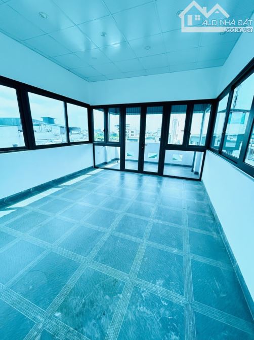 CẦN BÁN NHÀ PHÂN LÔ GARA Ô TÔ 50M2 LĨNH NAM, 6 TẦNG THANG MÁY, GIÁ NHỈNH 9 TỶ