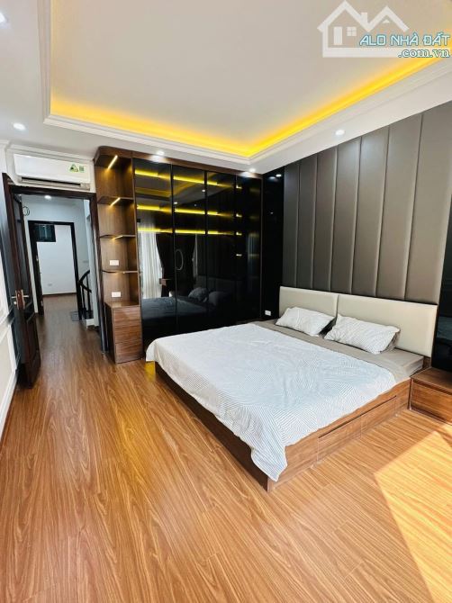 XUÂN LA/ TÂY HỒ- PHÂN LÔ XÂY MỚI- DT 50.4m2, 5 tầng, chỉ 20m ra ô tô tránh dừng đỗ