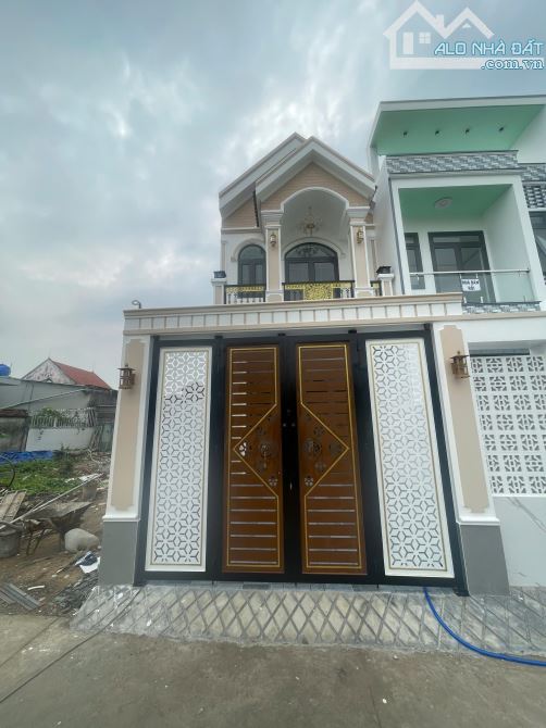 Bán nhanh căn nhà 2 tầng nằm ở Mỹ Yên - Bến Lức