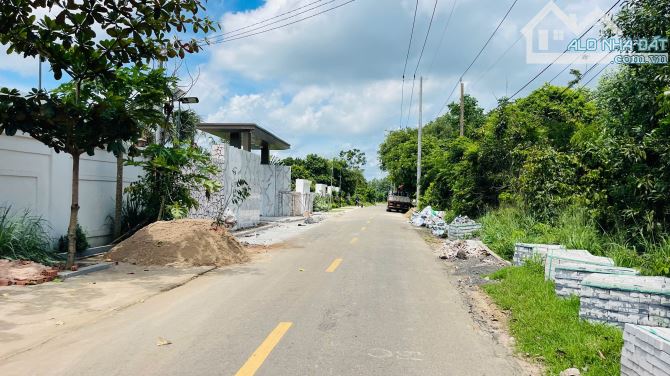 BÁN ĐẤT MẶT TIỀN NGUYỄN HUỆ ĐẤT ĐỎ- BÀ RỊA VŨNG TÀU - 1