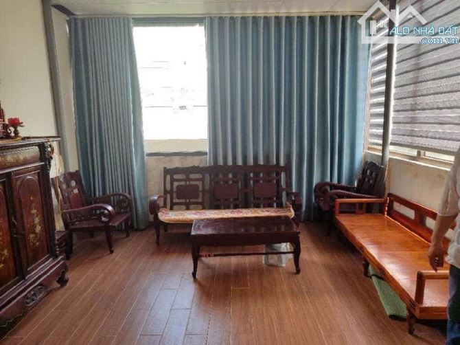 MẶT PHỐ ĐẠI LA 30M 16 TỶ-KINH DOANH ĐỈNH -LÔ GÓC thoáng