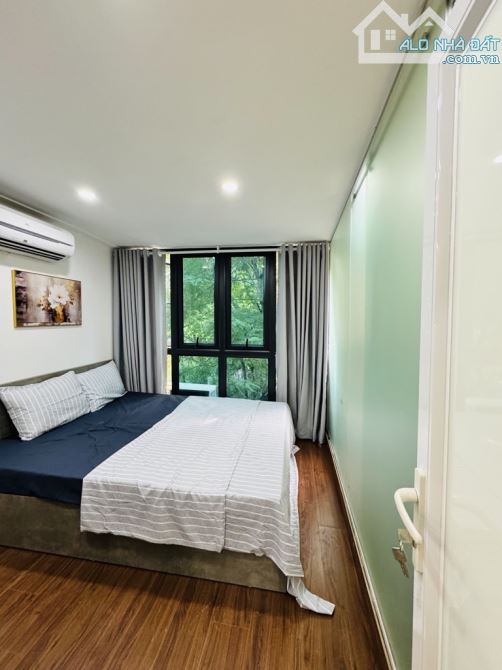 Bán căn hộ tập thể minh khai tt hai bà trưng đẹp hai thoáng ô tô đỗ cầu thang nội thất đẹp