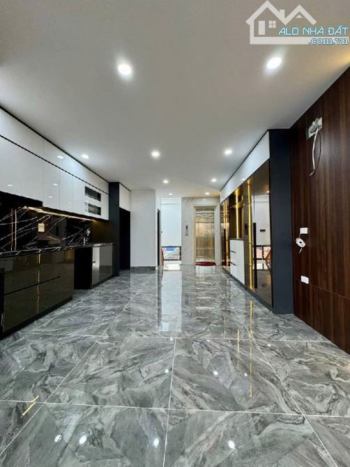 Bán Nhà Hoàng Mai, Đền Lừ – Thang Máy, Gara Oto – 6T– 50m – 18.7 tỷ