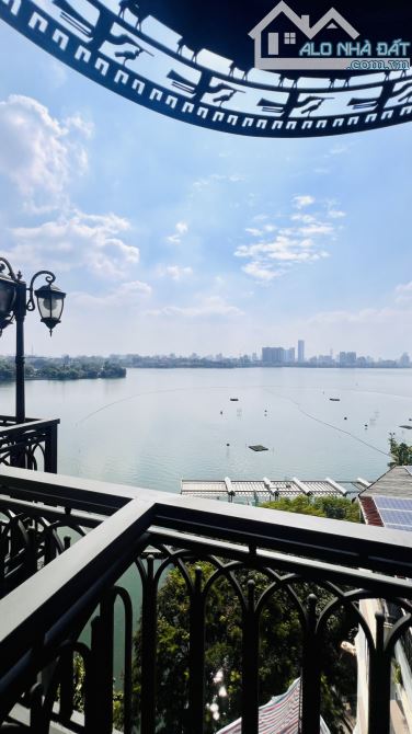 Bán nhà Yên Hoa 110m², 8 tầng, mặt tiền 6.5m, giá chỉ 115 tỷ