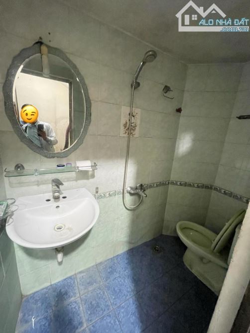 Bán nhà mặt phố Nguyễn Công Trứ 15/20m2, 6T, mt 3.4m vỉa hè rộng, kd sầm uất. Giá 14.5 tỷ