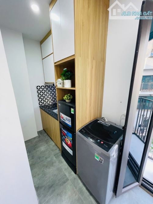 Bán tòa CHDV Kim Đồng 2 thoáng xuất sắc ngõ thông gần NEU xây mới 60m2*7T thang máy 17PN