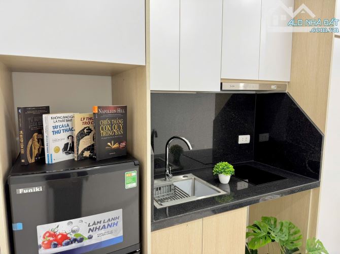 Bán toà CHDV Hoàng Mai thông tứ tung rộng rãi 50m2*5T có TM 8PN gần ĐH Bách Kinh Xây, PCCC