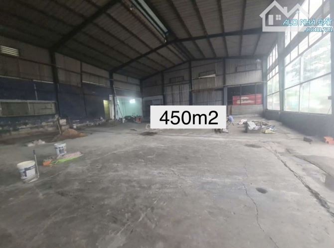 Cho thuê mặt bằng MT Ql1A Q12 thích hợp kinh doanh trưng bày