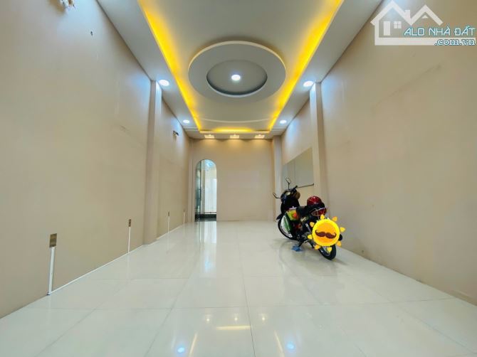 Mật tiền đường số - Tân Kiểng - Quận 7 - 4 tầng - 73m2 - 16.3 tỷ