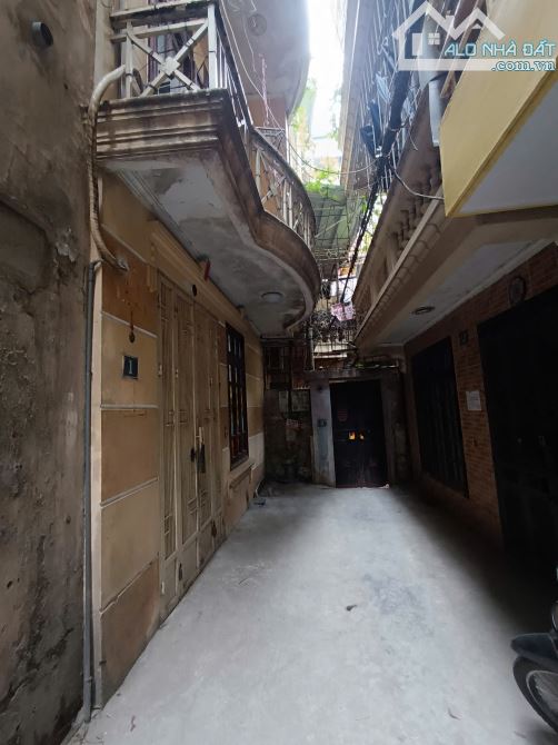 NHỎ TIỀN DỄ CHỐT – NHÀ MINH KHAI, CÁCH PHỐ 50M – NGÕ RỘNG MẶT TIỀN RỘNG