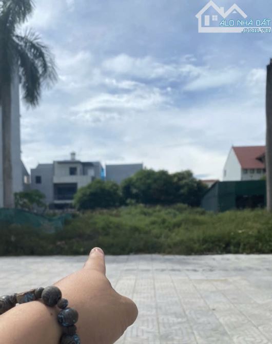 Bán 96m2 đất Đẹp kinh doanh mặt đường 72 Đại Lộ Vinh - Cửa Lò - 1