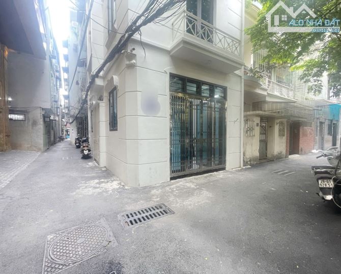 LÔ GÓC. PHỐ VƯƠNG THỪA VŨ. ÔTÔ ĐỖ TRÁNH - 40m2 x 4 TẦNG - PHÂN LÔ THANH XUÂN