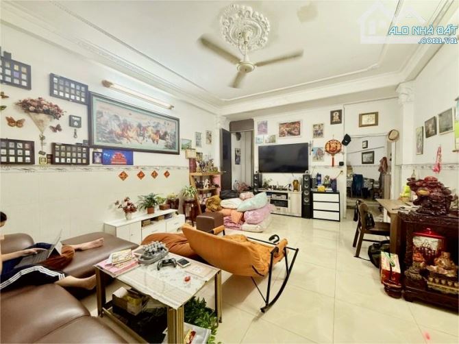 MT NGUYỄN THƯỢNG HIỀN, P5, PHÚ NHUẬN, GIÁ 7.9 TỶ. THUẬN TIỆN LÀM MB LÀM KD, SPA, - 1