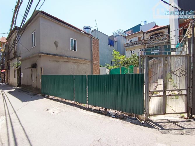 BÁN ĐẤT ÂU CƠ - 75M2 – LÔ GÓC 3 MẶT THOÁNG – Ô TÔ VF5 QUAY ĐẦU TRONG NGÕ