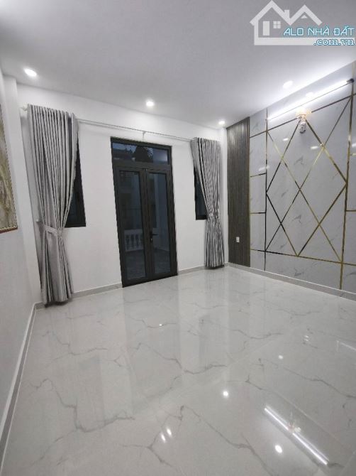 🔥🔥Nhà 4 tầng đường THỚI AN 28 , phường THỚI AN, Q12, dt 71m2 (4mx22m) 💵 6,25Tỷ - 3