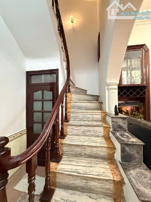 BÁN NHÀĐẦU PHỐ TRIỀU KHÚC- Ô TÔ CỰC GẦN190tr/m2NÓI KHÔNG VỚI QUY HOẠCH