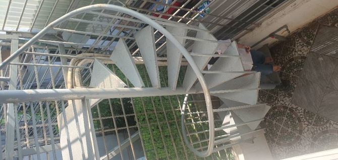 BÁN NHÀ RIÊNG – QUẬN TÂY HỒ - GẦN MẶT PHỐ, Ô TÔ TRÁNH - HÀNG XÓM KĐT CIPUTRA- giá hơn 6 ty