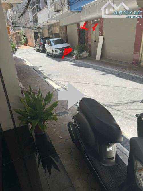 Bán nhà phân lô ngõ 98 Thái Hà DT: 32m², 4 tầng, MT 4m, hướng TB, SĐCC, giá 15,1 tỷ