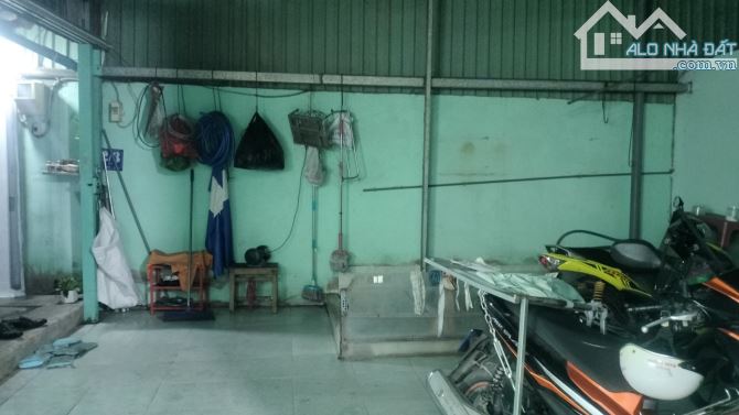 Thạnh Xuân 23 Quận 12 - Trệt lửng 200m2 12x17,5 - HXH đỗ cổng - Chỉ 7,6 tỷ - 5
