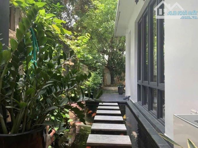 bán siêu phẩm biệt thự song lập Gamuda dt:200m2 full nội thất cao cấp giá tốt.