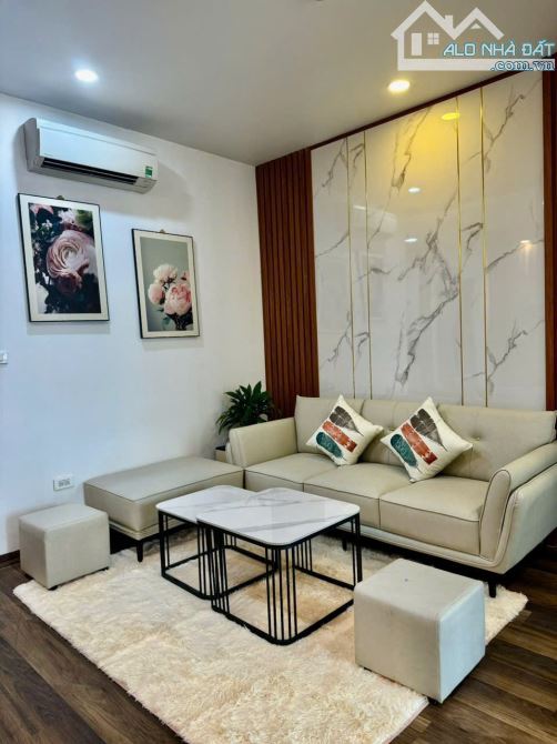 Cho thuê chung cư royal park bắc Ninh 2 ngủ