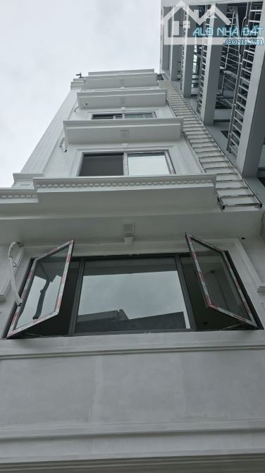 CHÍNH CHỦ CẦN BÁN CCMN TỔNG 12P DÒNG TIỀN 600TR/NĂM GIÁ 10.8 TỶ