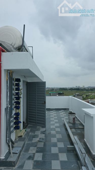 CHÍNH CHỦ CẦN BÁN CCMN TỔNG 12P DÒNG TIỀN 600TR/NĂM GIÁ 10.8 TỶ