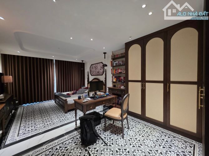 BÁN NHÀ MẶT PHỐ LÒ ĐÚC 100m2 - 5T - MT 5m - 97 TỶ - FULL NỘI THẤT - KINH DOANH CỰC ĐỈNH